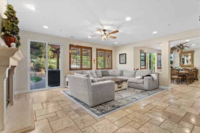 3308 Crosspointe Court, Simi Valley, CA 93065