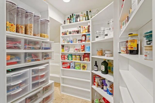 3308 Crosspointe Court, Simi Valley, CA 93065