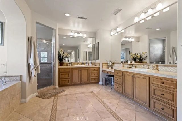 3308 Crosspointe Court, Simi Valley, CA 93065