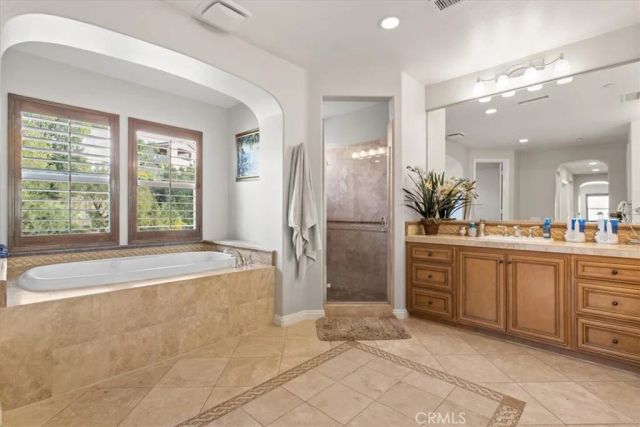 3308 Crosspointe Court, Simi Valley, CA 93065