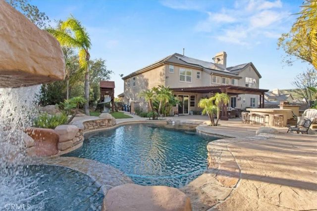 3308 Crosspointe Court, Simi Valley, CA 93065