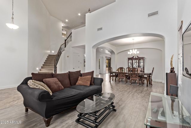 12910 W TUCKEY Lane, Glendale, AZ 85307