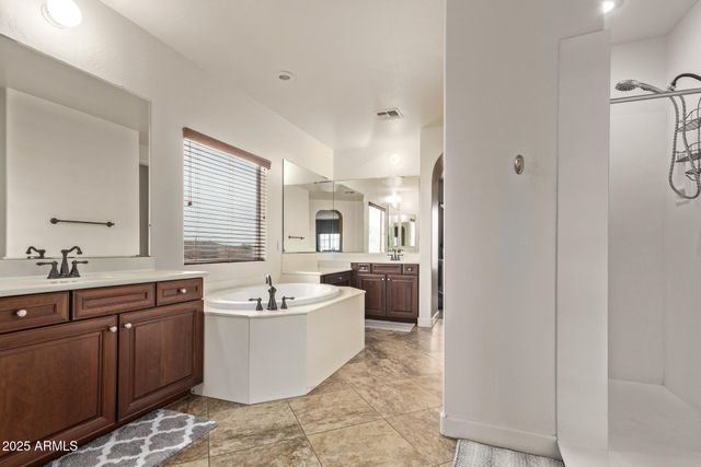 12910 W TUCKEY Lane, Glendale, AZ 85307