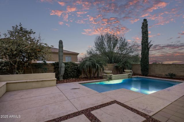 12910 W TUCKEY Lane, Glendale, AZ 85307