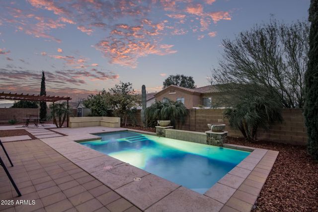 12910 W TUCKEY Lane, Glendale, AZ 85307