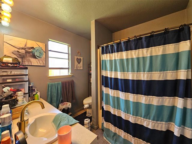 11322 Grayling Lane, Houston, TX 77067