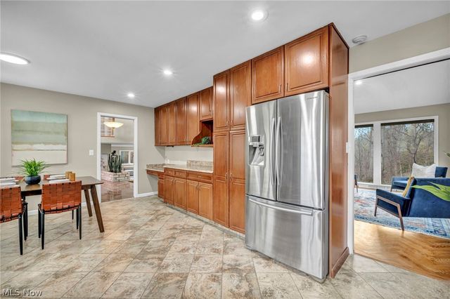 3565 Eldorado Drive, Rocky River, OH 44116