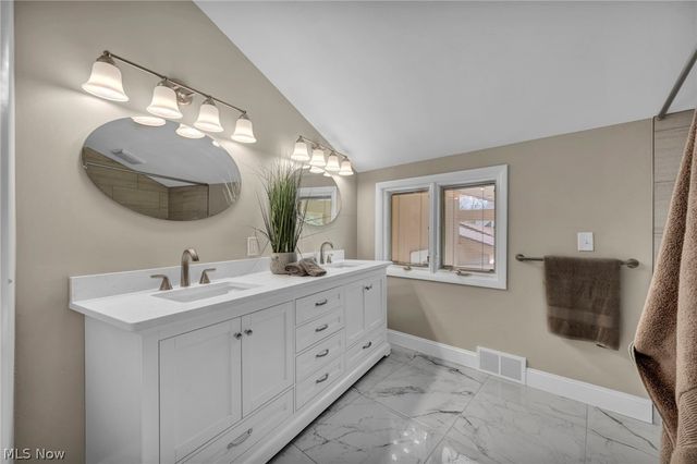 3565 Eldorado Drive, Rocky River, OH 44116