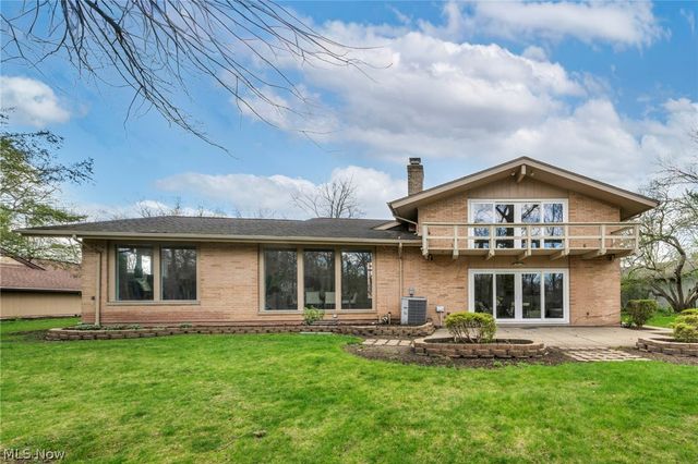 3565 Eldorado Drive, Rocky River, OH 44116