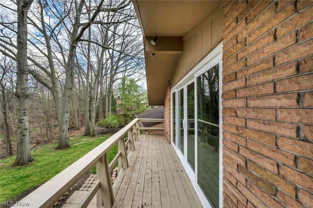 3565 Eldorado Drive, Rocky River, OH 44116