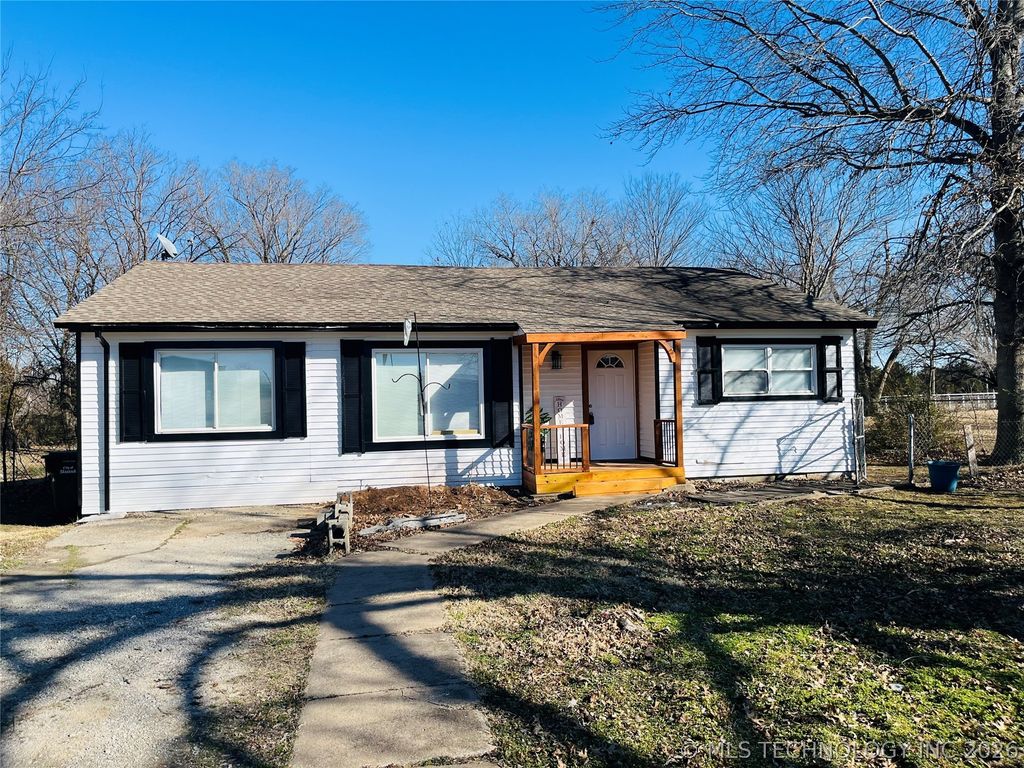 1805 S Osage Avenue, Skiatook, OK 74070