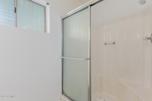 2145 E BETTY ELYSE Lane, Phoenix, AZ 85022