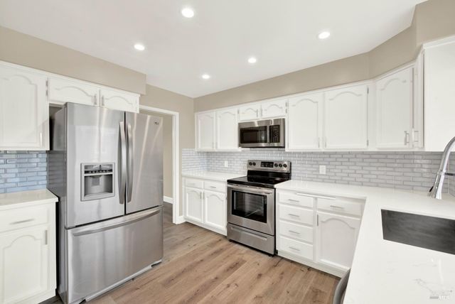 1437 Shelby Dr, Fairfield, CA 94534