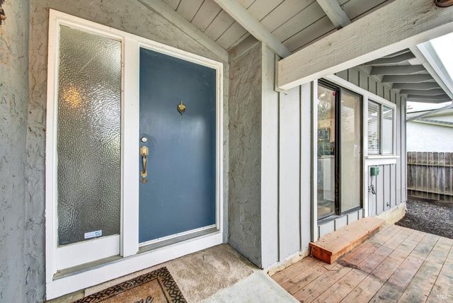 1437 Shelby Dr, Fairfield, CA 94534