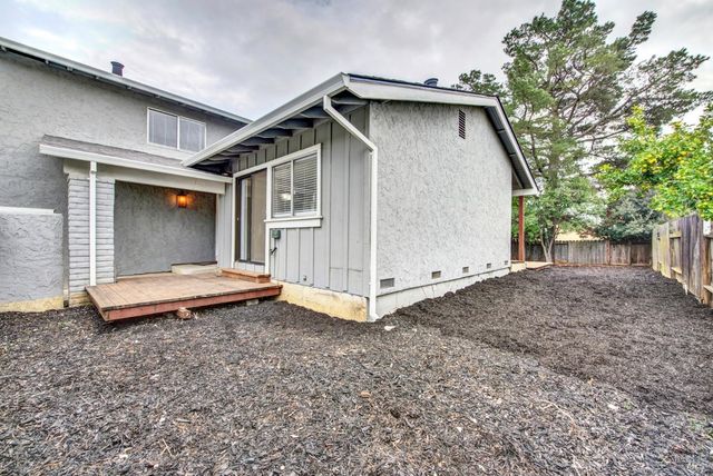 1437 Shelby Dr, Fairfield, CA 94534