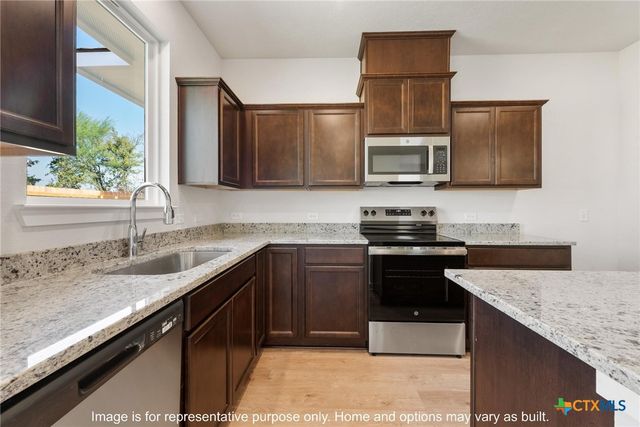 418 University Avenue, Troy, TX 76579