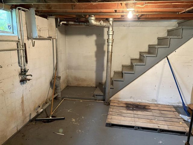 220 N 19TH AVENUE, Wisconsin Rapids, WI 54495