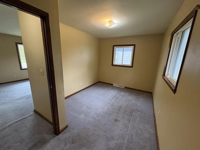 220 N 19TH AVENUE, Wisconsin Rapids, WI 54495