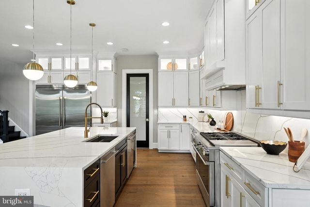 1321 HUNTER MILL RD, Vienna, VA 22182