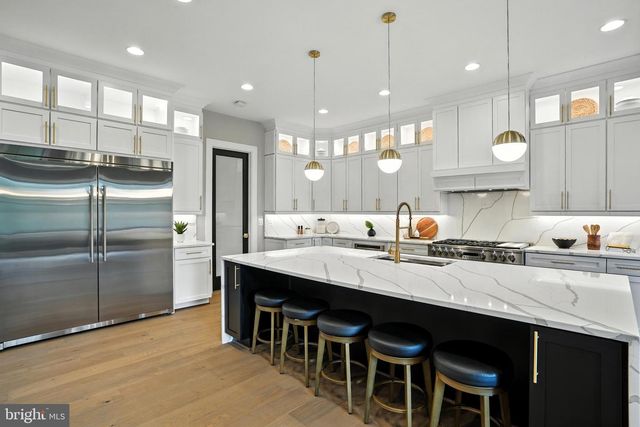 1321 HUNTER MILL RD, Vienna, VA 22182