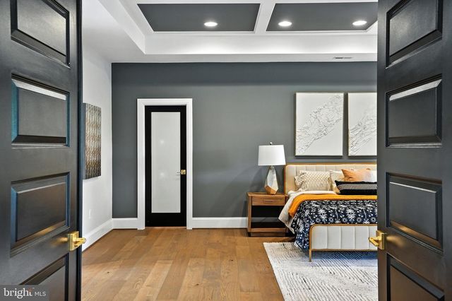 1321 HUNTER MILL RD, Vienna, VA 22182