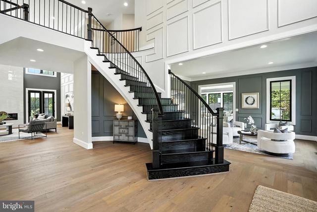 1321 HUNTER MILL RD, Vienna, VA 22182