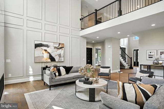 1321 HUNTER MILL RD, Vienna, VA 22182