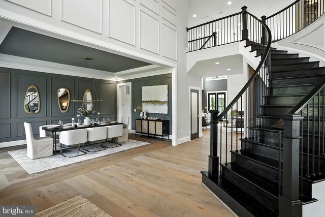 1321 HUNTER MILL RD, Vienna, VA 22182