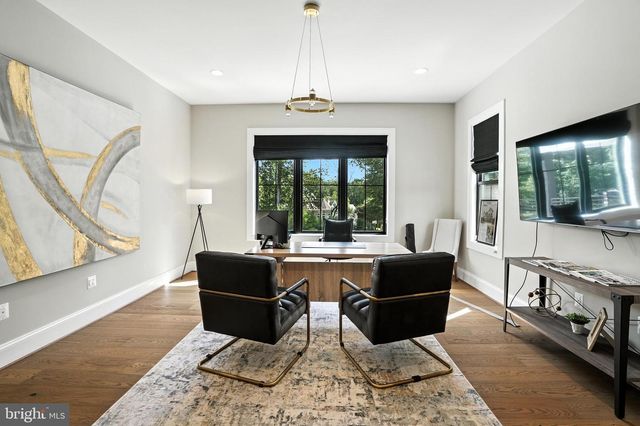 1321 HUNTER MILL RD, Vienna, VA 22182