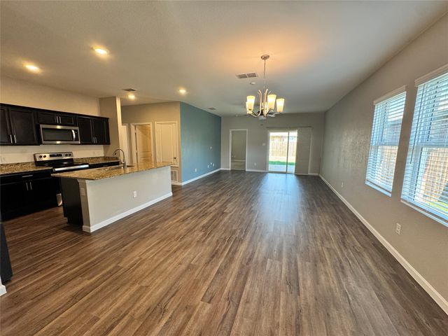 5616 Mcmahan Lane, Fort Worth, TX 76036