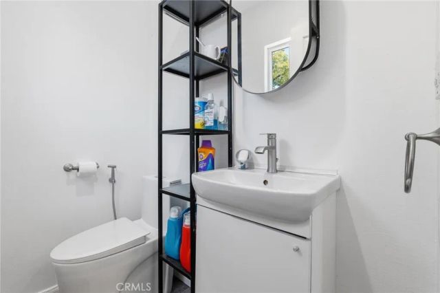 7312 Caldus Avenue, Van Nuys, CA 91406