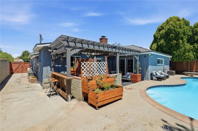 7312 Caldus Avenue, Van Nuys, CA 91406