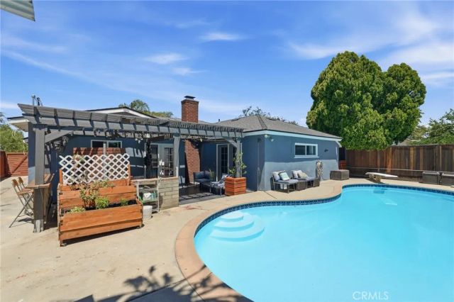7312 Caldus Avenue, Van Nuys, CA 91406