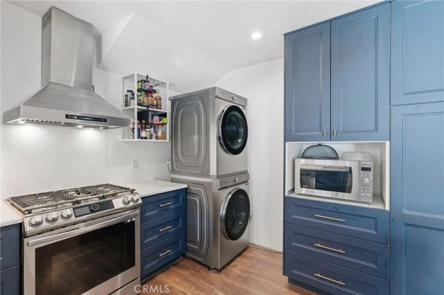 7312 Caldus Avenue, Van Nuys, CA 91406