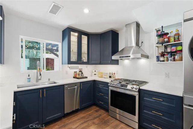 7312 Caldus Avenue, Van Nuys, CA 91406