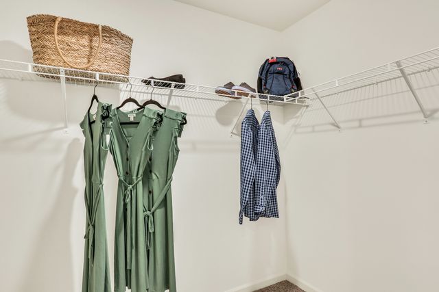 511 Adirondack Court, Joliet, IL 60436