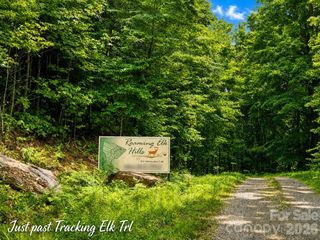 1000 Yonah Trail 7, Waynesville, NC 28785