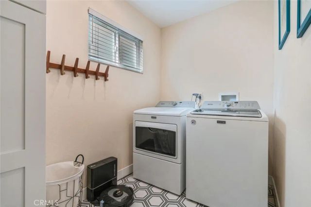 6321 Balcom Ave, Encino, CA 91316