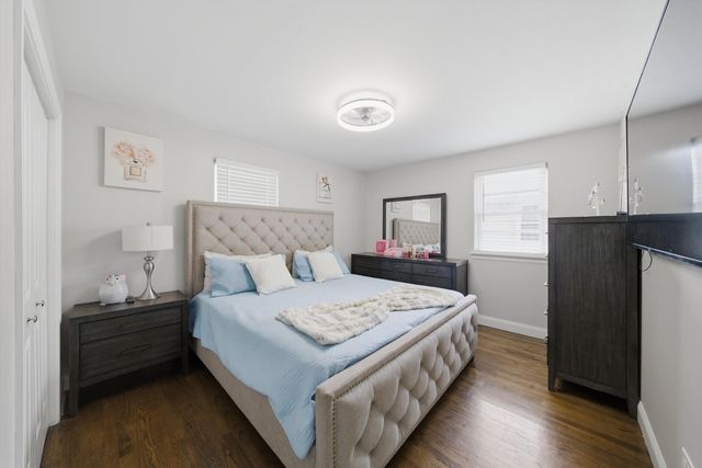 3239 Sarah Street, Franklin Park, IL 60131