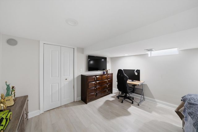 3239 Sarah Street, Franklin Park, IL 60131