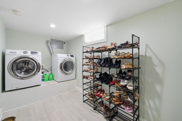 3239 Sarah Street, Franklin Park, IL 60131