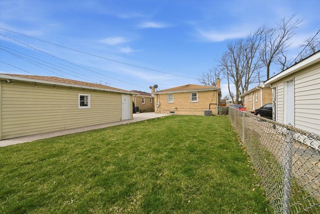 3239 Sarah Street, Franklin Park, IL 60131