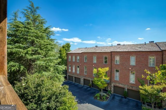 49 Sloan Street, Roswell, GA 30075