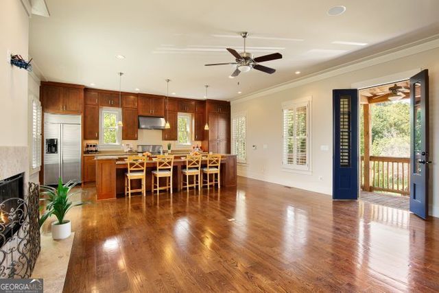 49 Sloan Street, Roswell, GA 30075