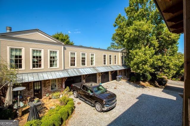 49 Sloan Street, Roswell, GA 30075