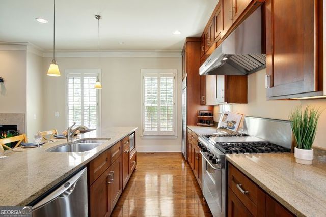 49 Sloan Street, Roswell, GA 30075