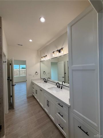 4112 Carol Lane, Edinburg, TX 78541