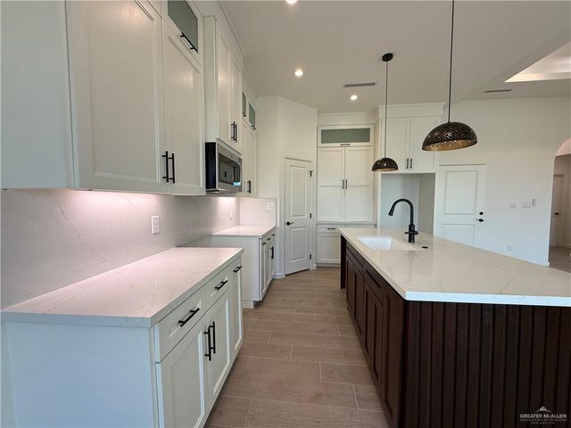 4112 Carol Lane, Edinburg, TX 78541