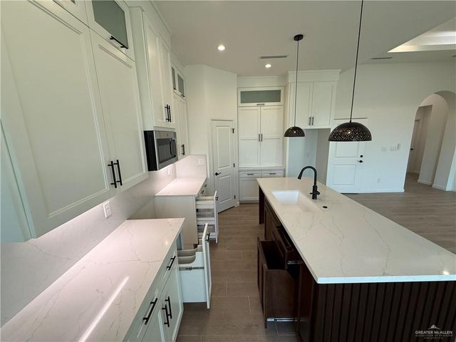 4112 Carol Lane, Edinburg, TX 78541