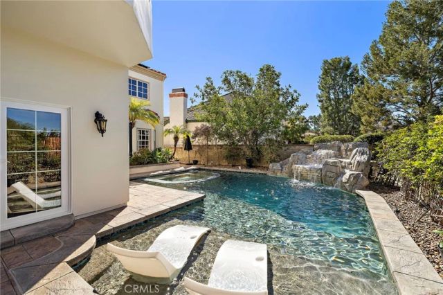 22051 Oak Grove, Mission Viejo, CA 92692